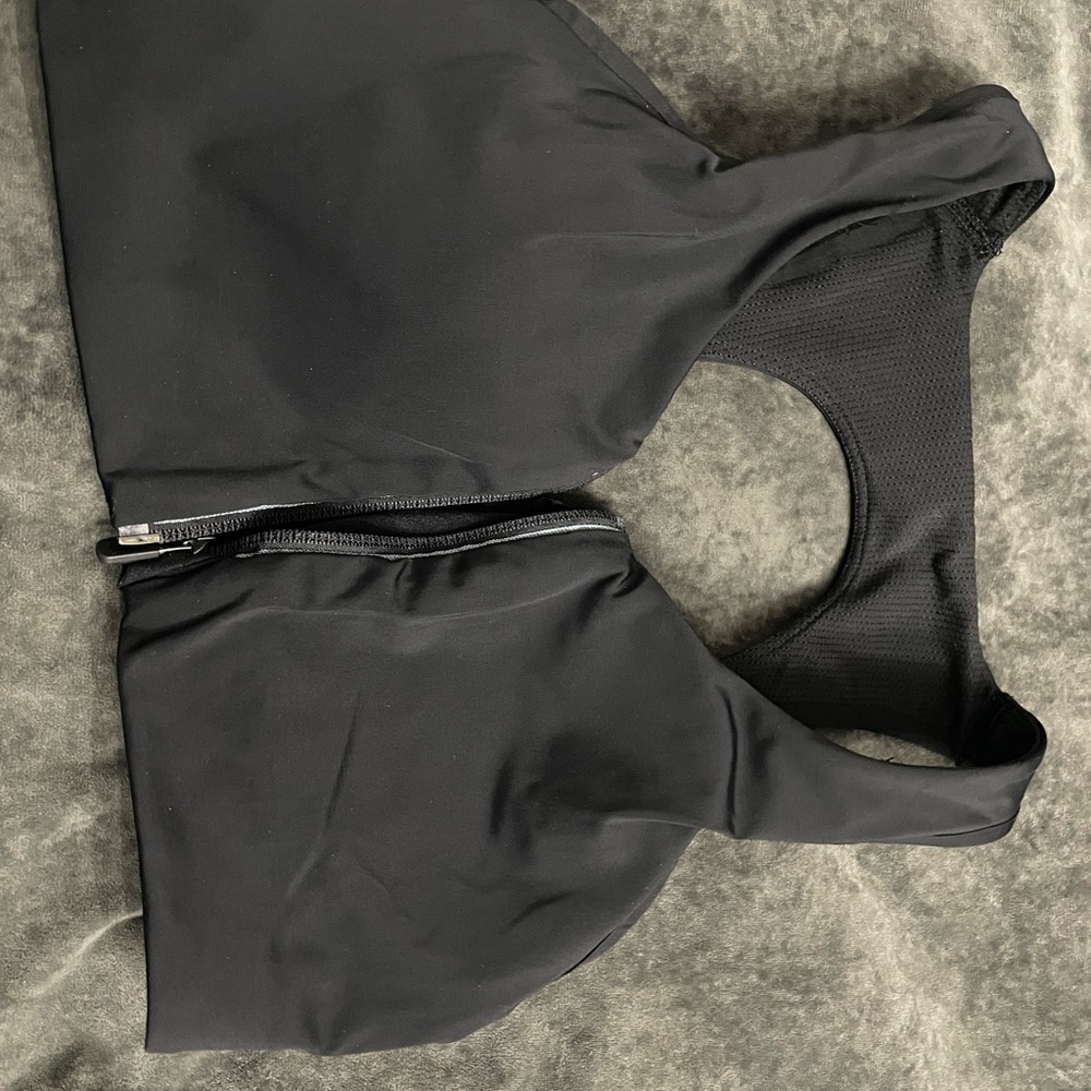 Athleta Sports bra XS